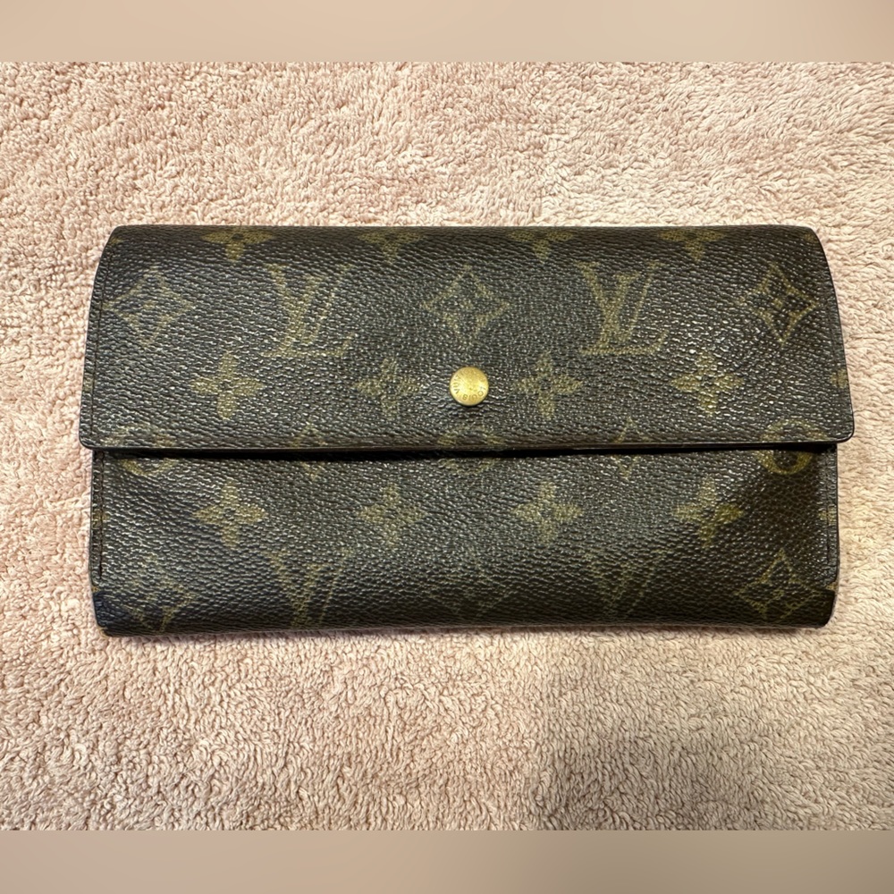 Authentic vintage Louis Vuitton long Porte trifold monogram wallet.